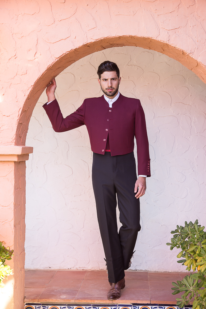 Traje de on sale corto